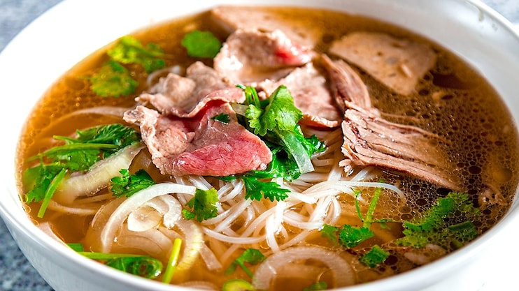 Pho (Vietnamese Noodle Soup)